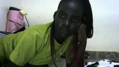 Lush Ness online show from December 25, 2024, 4:22 pm