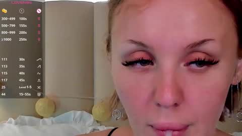 your sweet Liana online show from December 19, 2025, 11:56 pm