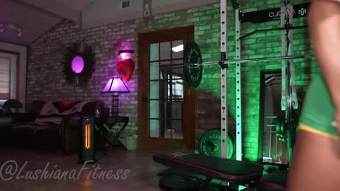 SHOWS ALL MONDAY WEDNESDAYFRIDAYSATURDAY  IN THE MORNING online show from March 23, 2026, 1:26 pm