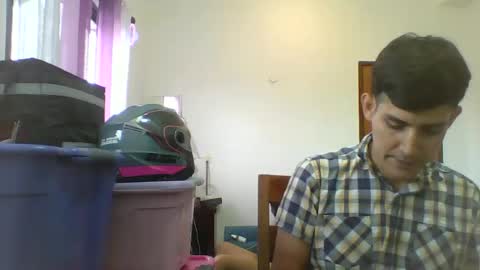 Snapshot of lusrodri chatting on January 12, 2026, 3:50 pm Sebastian E. online show from January 12, 2026, 3:50 pm