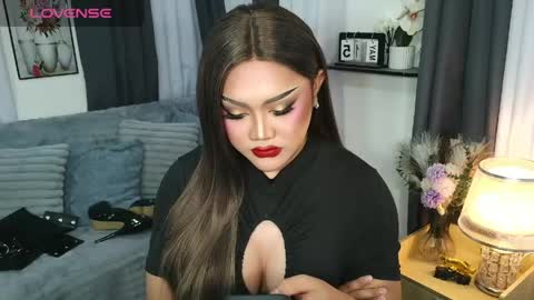 Snapshot of lustful_sasha chatting on May 15, 2026, 8:38 pm Sasha online show from May 15, 2026, 8:38 pm