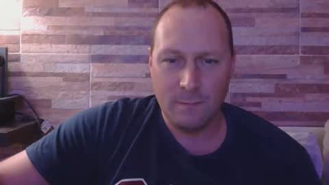 Snapshot of lustonfan chatting on April 21, 2026, 2:51 am lustonfan online show from April 21, 2026, 2:51 am