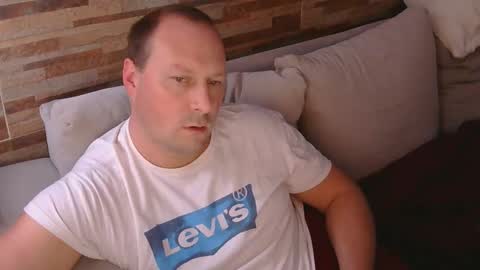 Snapshot of lustonfan chatting on May 2, 2026, 8:47 pm lustonfan online show from May 2, 2026, 8:47 pm