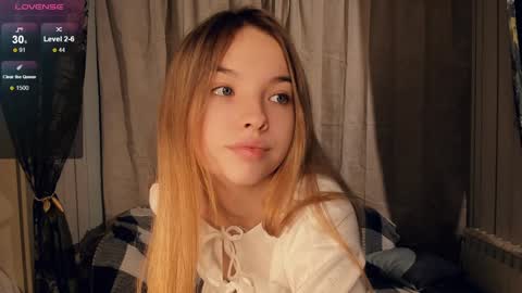 Isabel online show from December 21, 2024, 7:06 pm