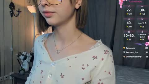 Isabel online show from February 13, 2025, 10:33 pm