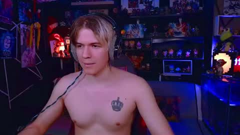 Snapshot of lustymatt chatting on February 4, 2026, 2:17 am lustymatt online show from February 4, 2026, 2:17 am