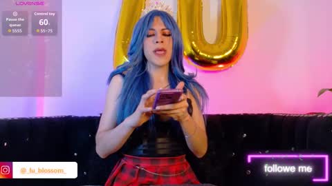 Snapshot of luu_blossom__ chatting on January 12, 2026, 6:57 pm Lu Blossom online show from January 12, 2026, 6:57 pm