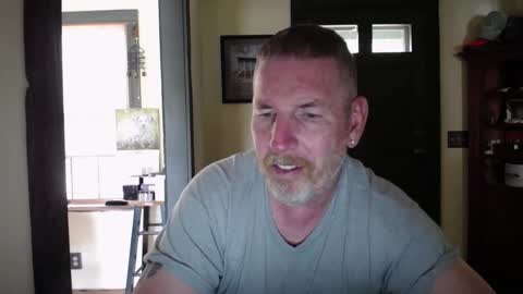 Luv2lickurkittie online show from September 16, 2025, 6:53 pm