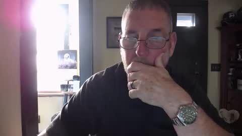 Luv2lickurkittie online show from November 19, 2025, 7:36 pm