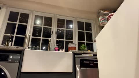 luvcamgirlz online show from March 3, 2025, 5:53 am