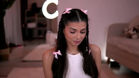 Snapshot of luvcaprice chatting on April 23, 2026, 12:29 pm Caprice online show from April 23, 2026, 12:29 pm