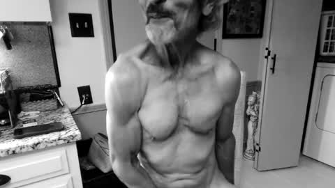 Snapshot of luvdezire chatting on June 17, 2026, 2:29 pm Peter Jacksone online show from June 17, 2026, 2:29 pm