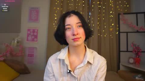 Snapshot of luvenianitschke chatting on February 22, 2026, 9:08 am Sasha online show from February 22, 2026, 9:08 am