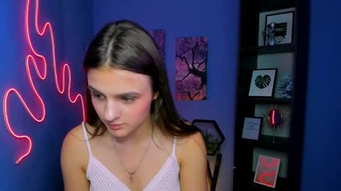 Snapshot of luvmiraya chatting on May 25, 2026, 4:24 pm luvmiraya online show from May 25, 2026, 4:24 pm