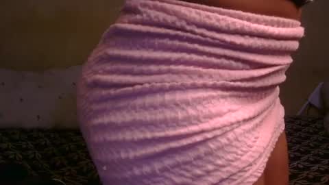 Snapshot of luvone_smith chatting on July 30, 2026, 6:40 pm luvone_smith online show from July 30, 2026, 6:40 pm