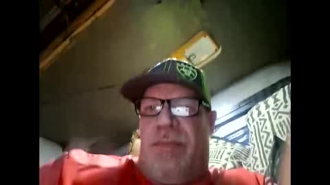 luvtw2eet6ussy online show from November 15, 2025, 1:40 pm