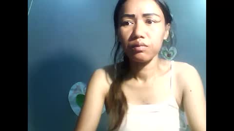 Bee Bee online show from March 15, 2026, 4:13 pm