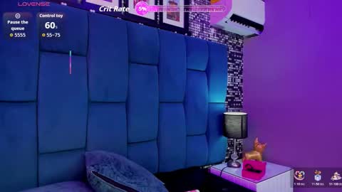 lux_bitchx online show from November 30, 2025, 3:10 am
