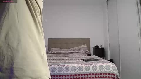 Snapshot of luxanee chatting on October 12, 2025, 5:23 pm luxanee online show from October 12, 2025, 5:23 pm