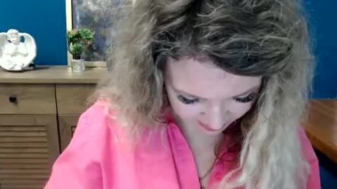 Donna online show from May 26, 2026, 6:31 am