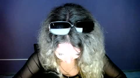 Donna online show from June 19, 2026, 7:06 pm