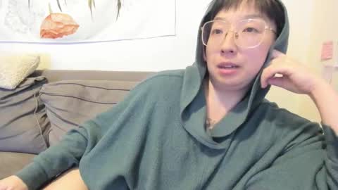 Snapshot of luxgray chatting on January 19, 2026, 1:09 am LuxGray online show from January 19, 2026, 1:09 am