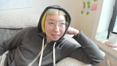 Snapshot of luxgray chatting on March 23, 2026, 6:45 pm LuxGray online show from March 23, 2026, 6:45 pm