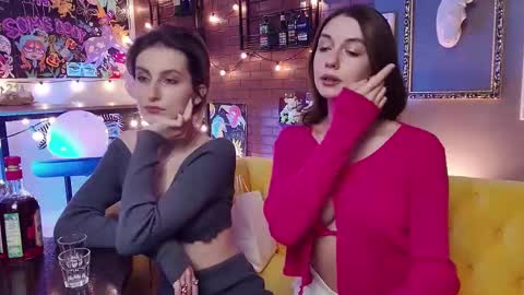 Snapshot of luxrayi chatting on September 13, 2025, 6:40 pm Ray online show from September 13, 2025, 6:40 pm