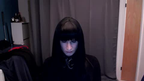 LucyfurXd online show from May 28, 2026, 9:50 am