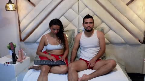 Lesly And Arnold online show from February 7, 2025, 3:45 am