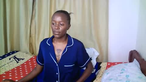 sexy queen  online show from July 3, 2026, 3:18 pm