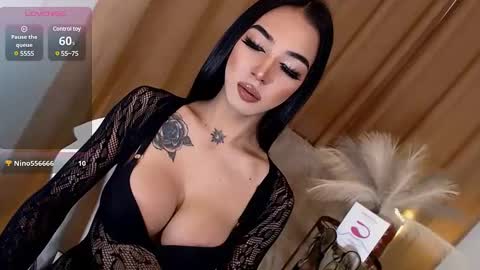 luxy online show from February 2, 2025, 12:35 pm