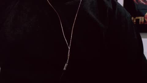 Snapshot of lvcifer_ chatting on January 11, 2025, 6:01 pm ayoo online show from January 11, 2025, 6:01 pm