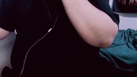 Snapshot of lvcifer_ chatting on January 26, 2025, 6:06 pm ayoo online show from January 26, 2025, 6:06 pm