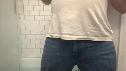 Snapshot of lvguynextdoor440656 chatting on October 13, 2025, 1:38 am lvguynextdoor440656 online show from October 13, 2025, 1:38 am