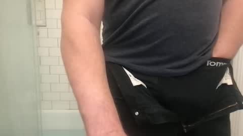 Snapshot of lvguynextdoor440656 chatting on October 18, 2025, 2:58 am lvguynextdoor440656 online show from October 18, 2025, 2:58 am