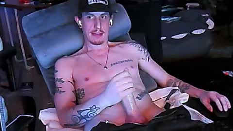 lwooda online show from January 5, 2025, 6:35 pm