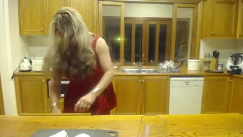 Snapshot of lxstrr chatting on May 20, 2026, 4:02 pm MatureAusCD online show from May 20, 2026, 4:02 pm
