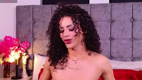 LYA online show from April 10, 2026, 11:31 pm