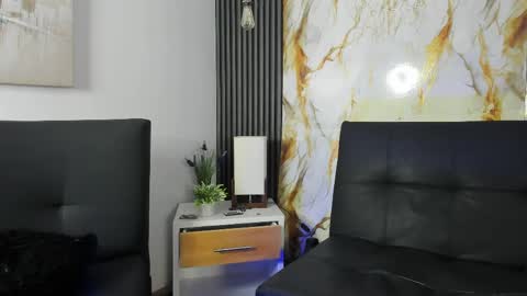 Snapshot of lycan_fox chatting on May 25, 2026, 8:15 pm TELL ME LYCAN online show from May 25, 2026, 8:15 pm