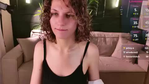 lychee__chan online show from July 28, 2026, 6:20 pm