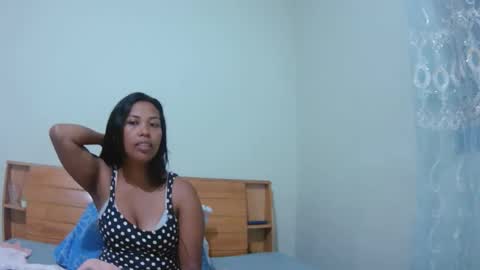 lycia01 online show from April 10, 2026, 7:18 pm