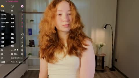 Snapshot of lydaerne chatting on May 8, 2026, 1:11 am Call me Liddy Im so new here show me how to get fun here please online show from May 8, 2026, 1:11 am