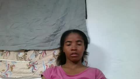 lydie856696 online show from July 25, 2026, 7:11 pm