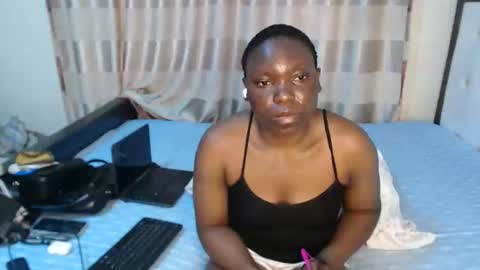 lyiajee online show from September 30, 2025, 7:46 am