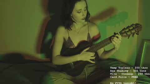 LylacDoll online show from February 12, 2026, 2:06 am