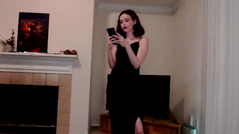 LylacDoll online show from July 26, 2026, 10:49 pm