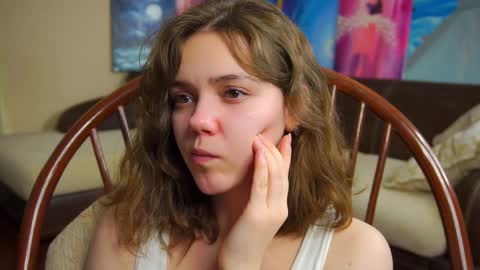 hi im Lyle online show from February 6, 2025, 3:48 am