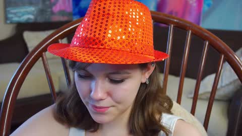 hi im Lyle online show from February 7, 2025, 9:16 am