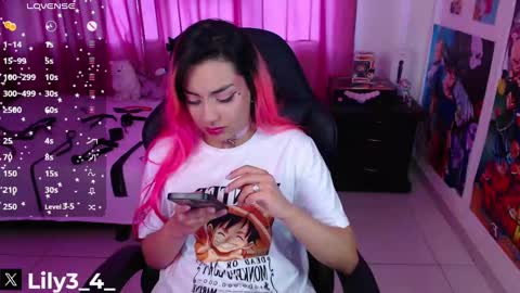 Snapshot of lyli3_4 chatting on January 30, 2025, 12:27 pm lyli3_4 online show from January 30, 2025, 12:27 pm